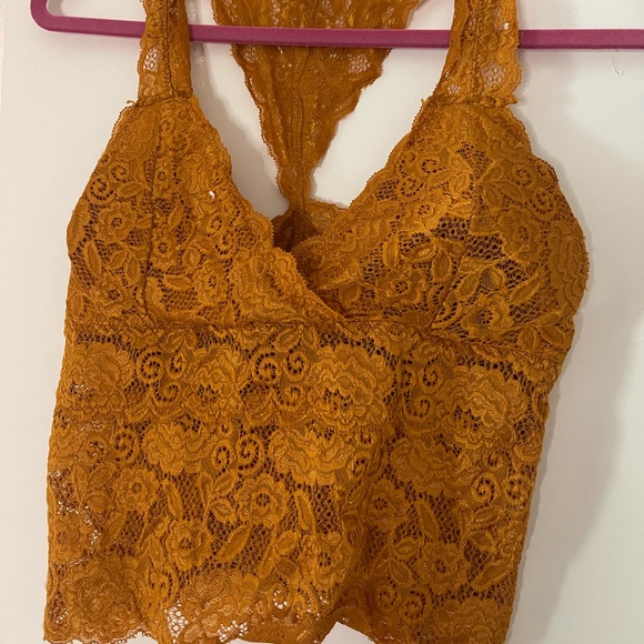 Sexy Yellow Crop Top - Picture 1 of 2